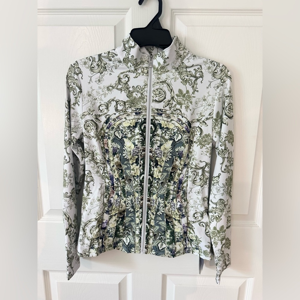 NWT Acegolfs Floral Green and White Women's Jacket